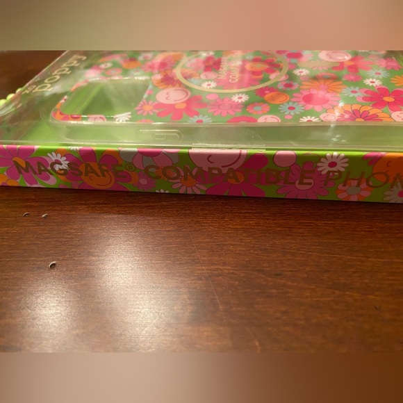 NWT! Poppy phone case protector for iPhone 13/12 Pro Max. Colorful, fun design. - Picture 11 of 14